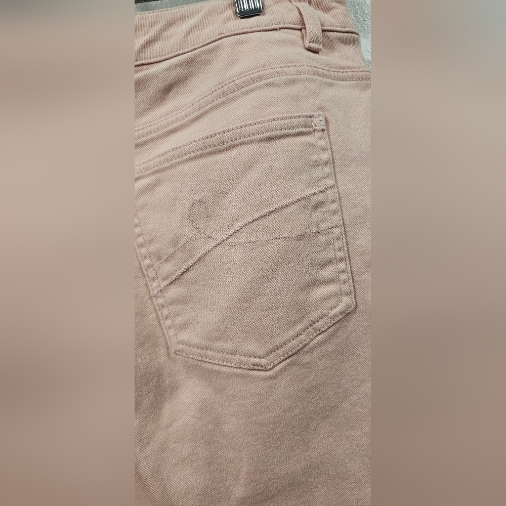 Liz Claiborne Women's Bootcut Jeans Blush Pink Size 14 NWOT - Picture 3 of 13